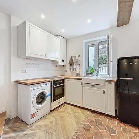 Jolie Maison Sur * Trouville-sur-Mer