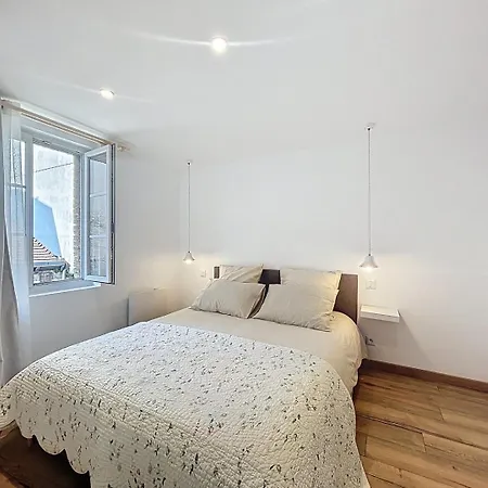 Jolie Maison Sur